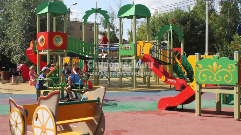 Тонкости обустройства детской площадки