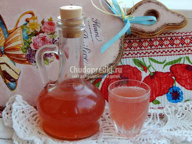 Смородина на самогоне