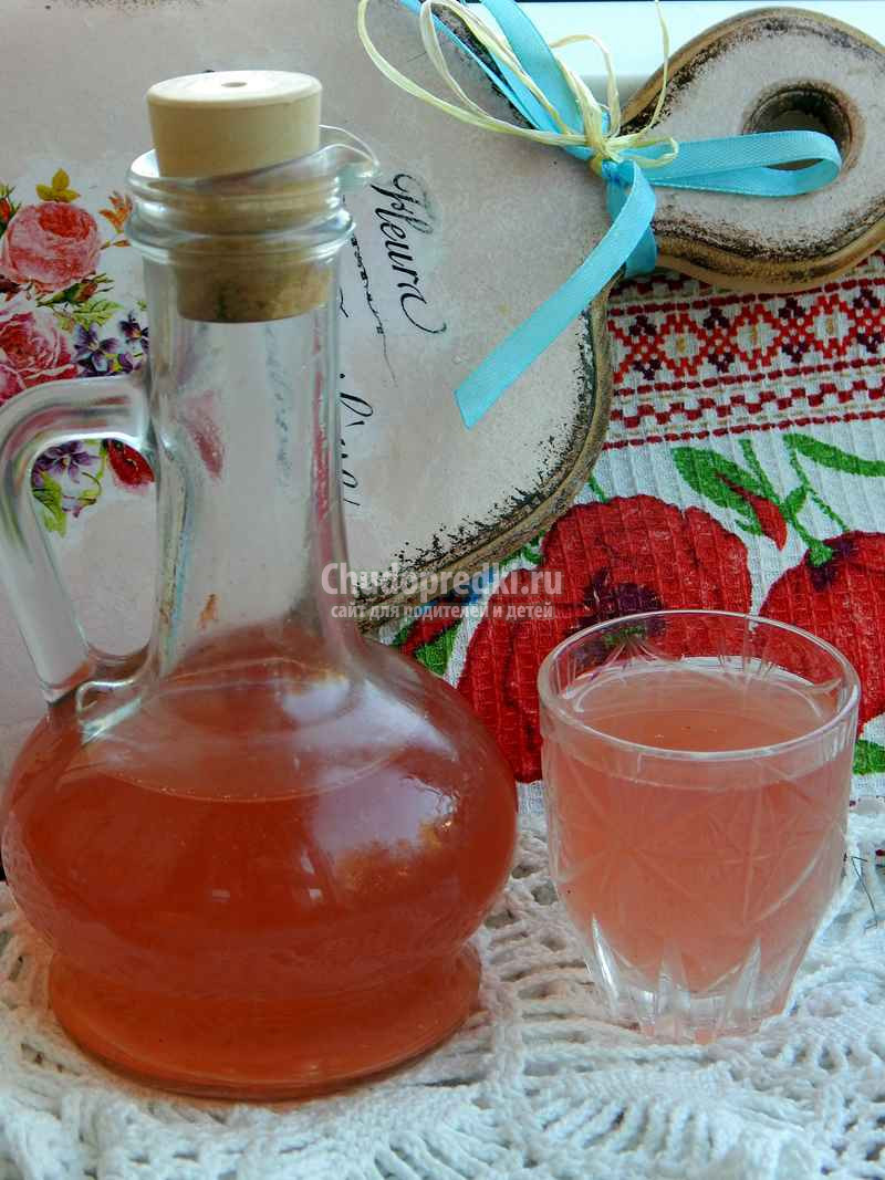 Смородина на самогоне