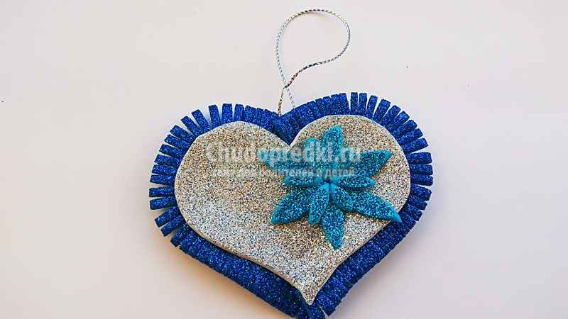 сердечко из фоамирана
