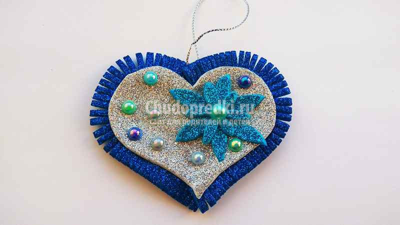 сердечко из фоамирана
