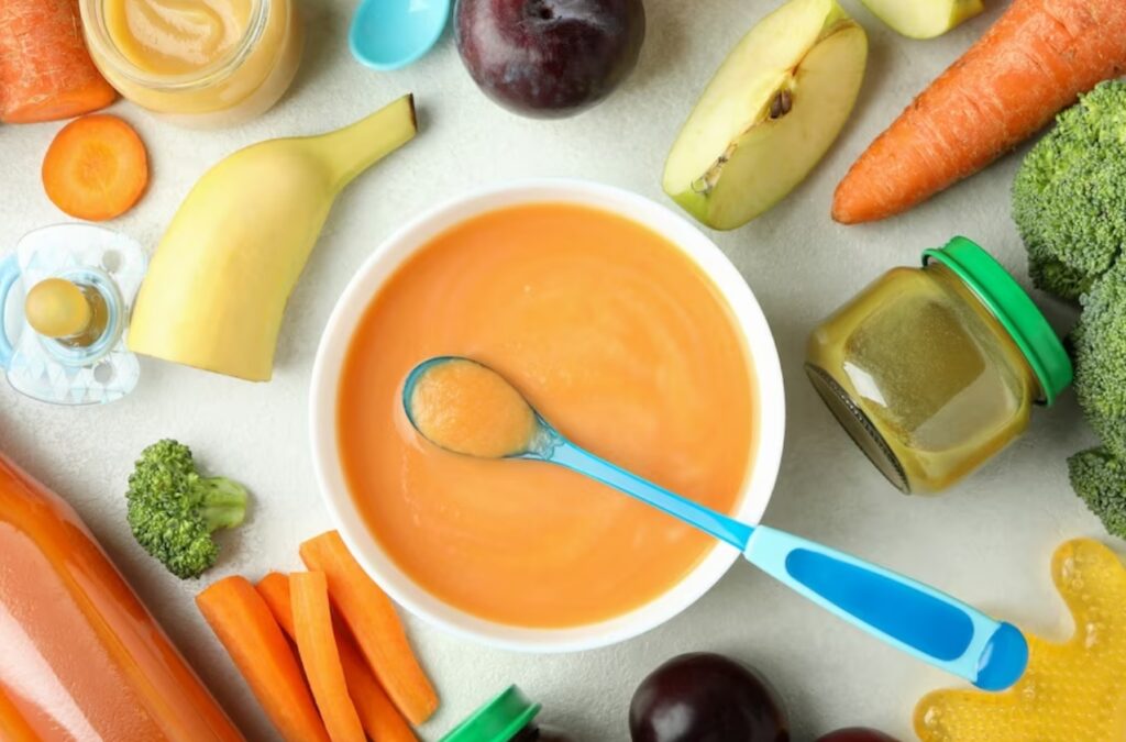 Как вводить новый продукт ребенку. Схема введения прикорма